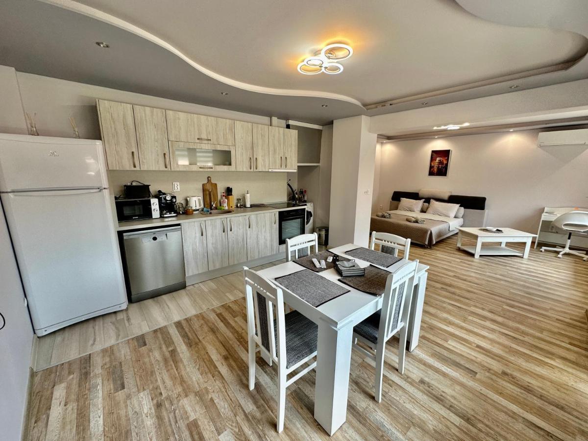 Central Vista Apartment By Mit Sofia Zewnętrze zdjęcie
